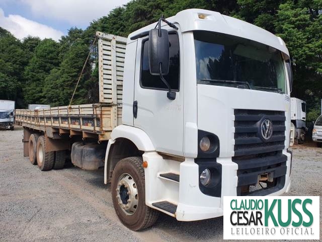 VOLKSWAGEN CONSTELLATION 24.280 2015