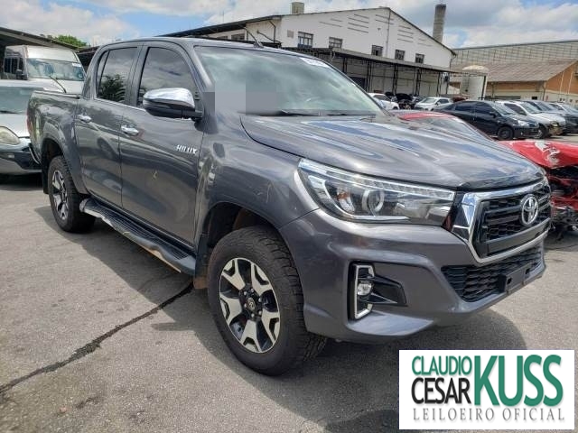 HILUX CD SRX 2.8 D-4D TURBO