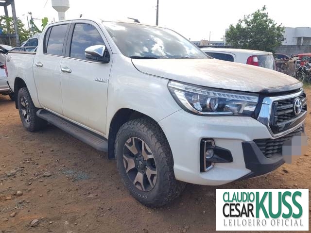 HILUX CD SRX 2.8 D-4D TURBO